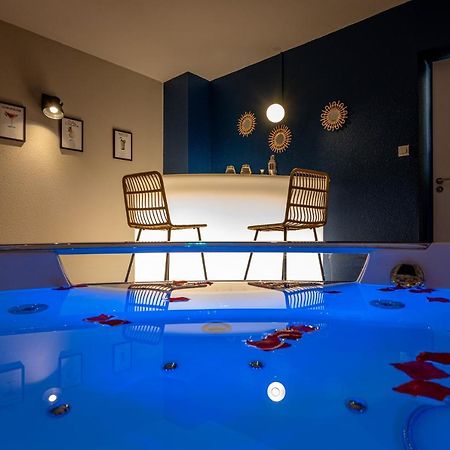 Cocon Relax - Jacuzzi - Cinema Apartment Montbeliard Bagian luar foto