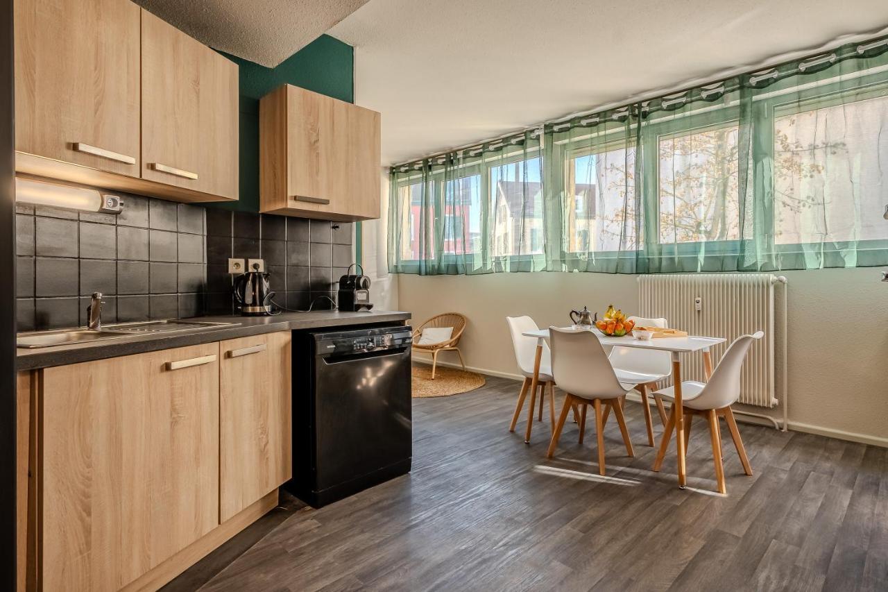 Cocon Relax - Jacuzzi - Cinema Apartment Montbeliard Bagian luar foto